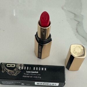 Parisian Red Bobbi Brown  Lipstick Satin Finish